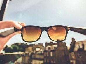 吃瓜网lyf墨镜,时尚潮流背后的故事