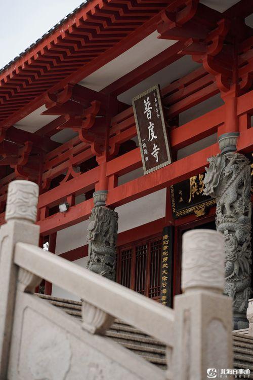 最近爆火吃瓜事件,揭秘近期爆火吃瓜事件背后的真相