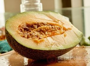 吃了酸菜可以吃哈密瓜,美味搭配的奇妙之旅