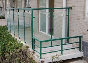 体育生护栏 吃瓜,揭秘校园体育圈幕后故事