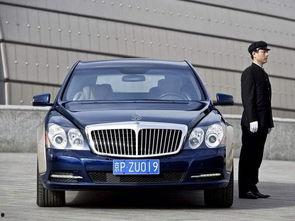 吃瓜开迈巴赫,揭秘奢华生活的秘密面纱