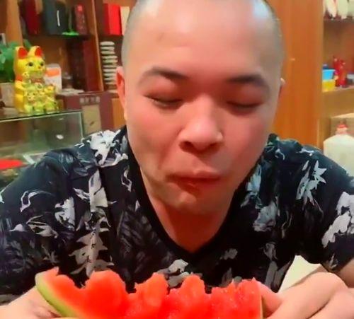 不倒哥吃瓜,揭秘娱乐圈那些鲜为人知的幕后故事