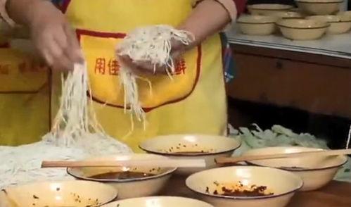 吃瓜观众坐板凳,见证娱乐圈风云变幻