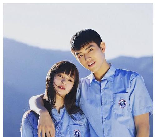 真人吃瓜头像男,揭秘真人吃瓜头像男生的神秘世界