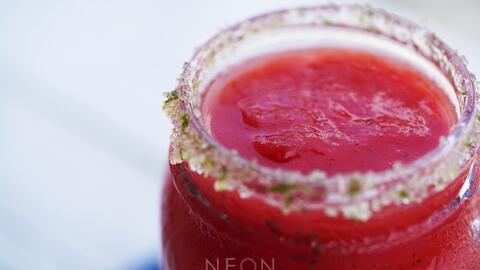 喝过酒吃瓜好吗,健康生活两不误