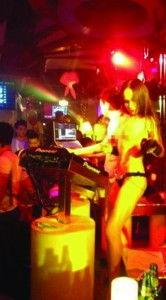 南昌酒吧吃瓜dj,揭秘夜店幕后故事